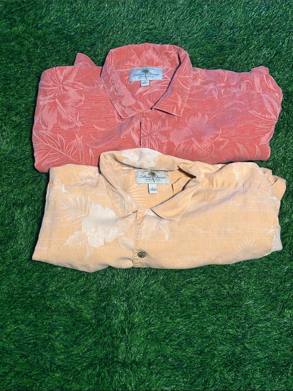 Island Shores  Men's Casual Button-Down Shirt - Coral and Peach